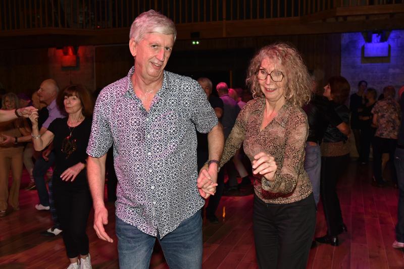 min 2024 12 01 Station Danse 250